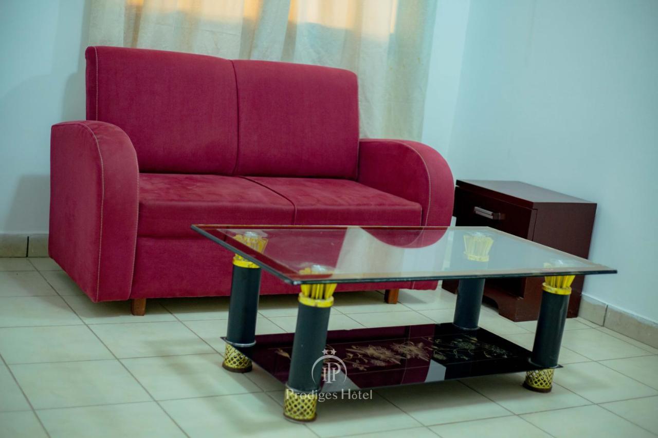 Prodiges Hotel Yaoundé Εξωτερικό φωτογραφία