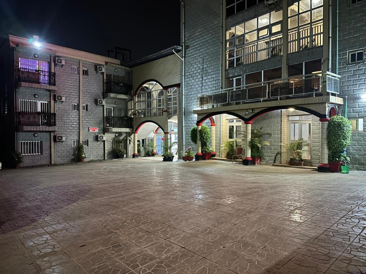 Prodiges Hotel Yaoundé Εξωτερικό φωτογραφία