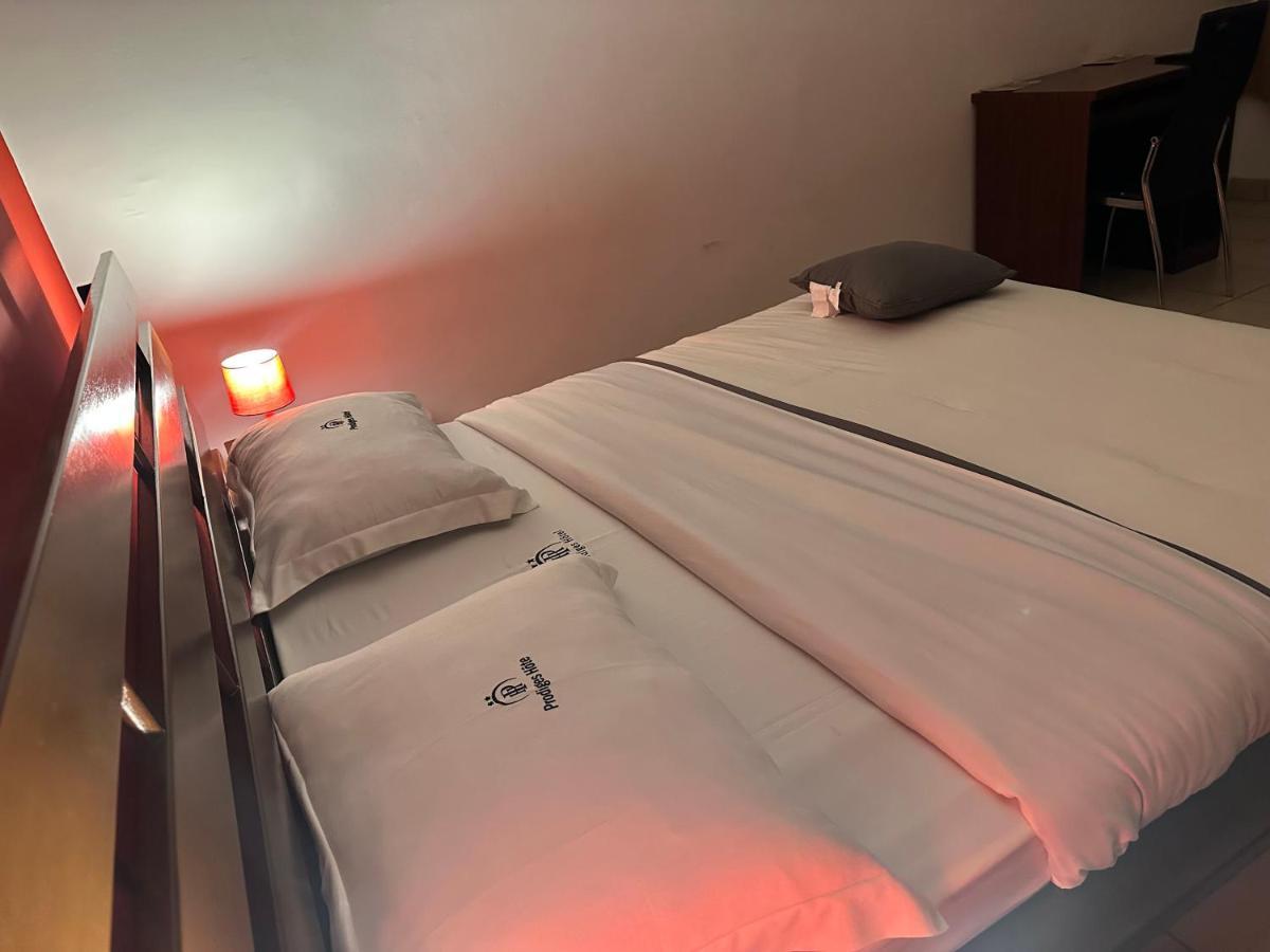 Prodiges Hotel Yaoundé Εξωτερικό φωτογραφία